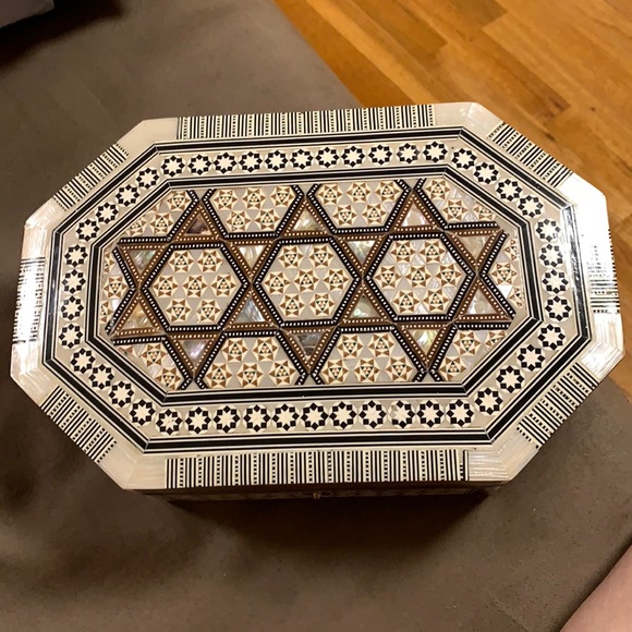 Genuine Mother of Pearl Box